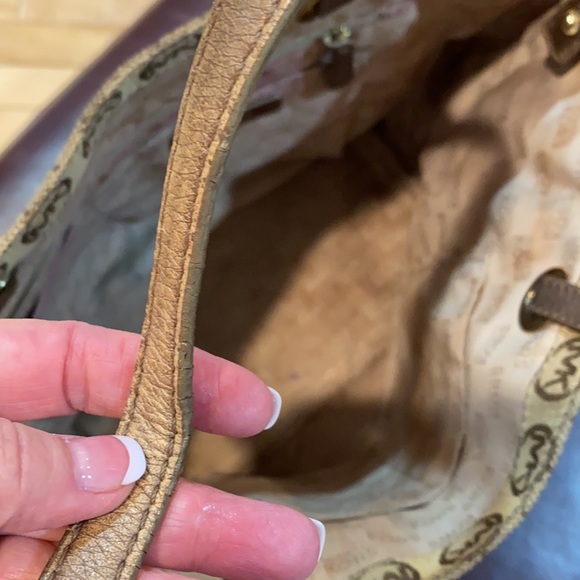 Michael Kors Beige & Gold glitter bag hobo/ tote / baby bag Carry All TOTE 12x12 - Picture 6 of 10